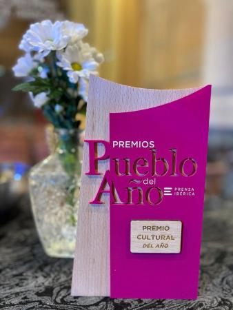 Imagen Ayerbe, "Premio al pueblo cultural del Año" prensa Ibera.